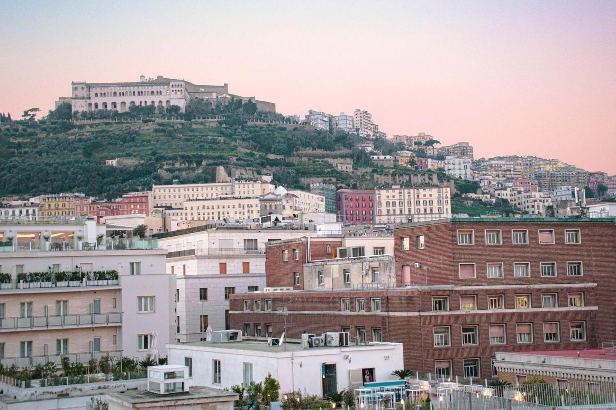 Il Gabbiano Napoli Villa Bagian luar foto